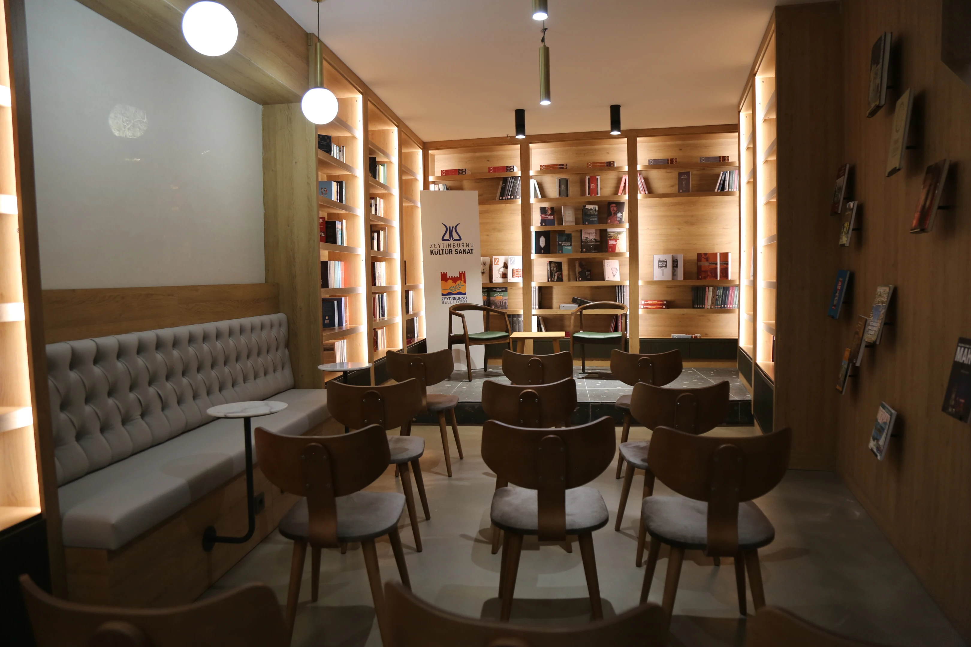 Zeytinburnu Kitapçısı