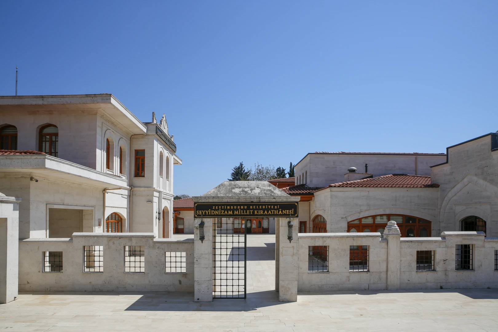 Seyyidnizam Millet Kıraathanesi