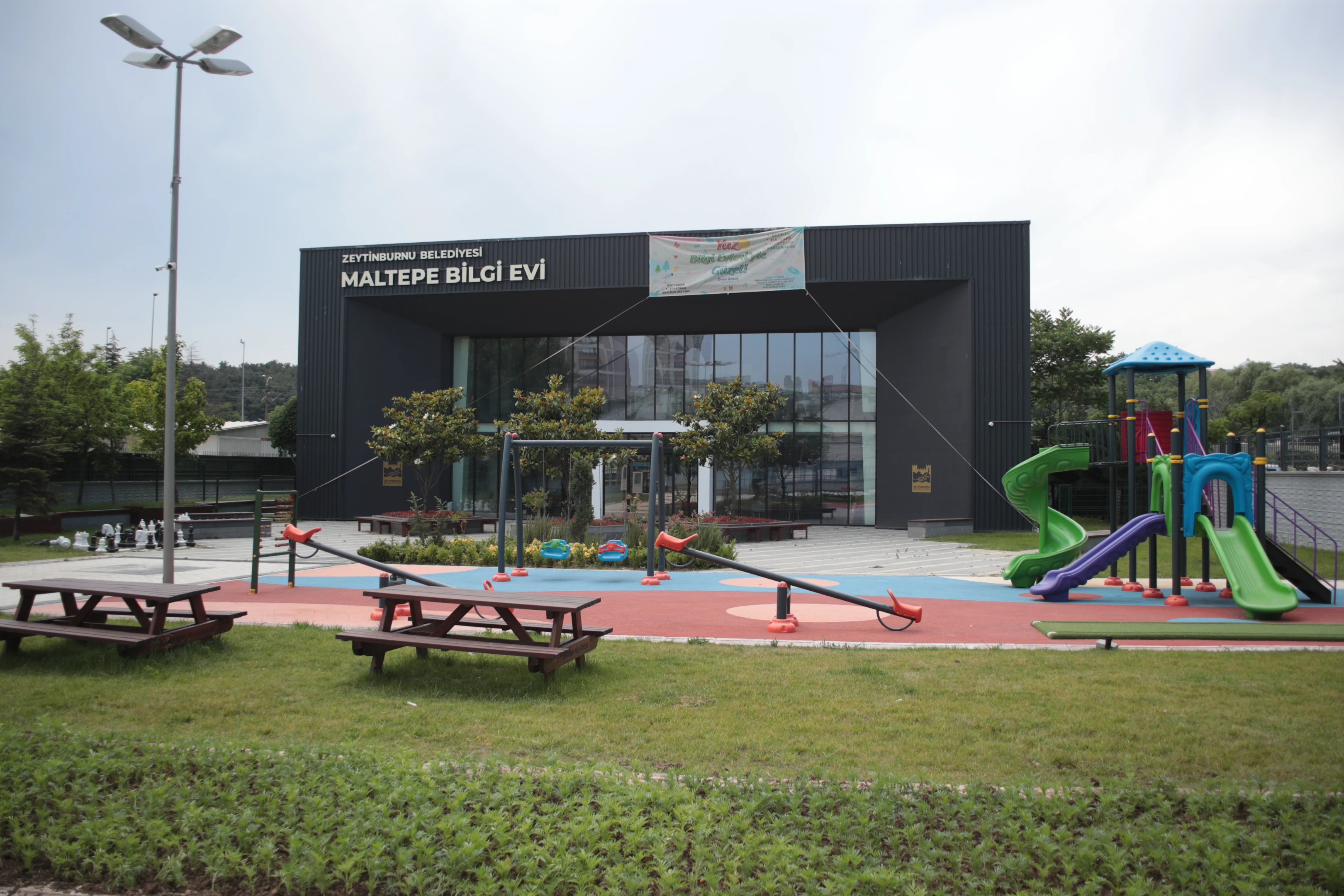 Maltepe Bilgi Evi