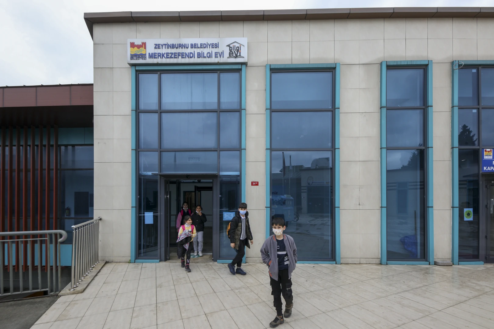 Bilgi Evleri