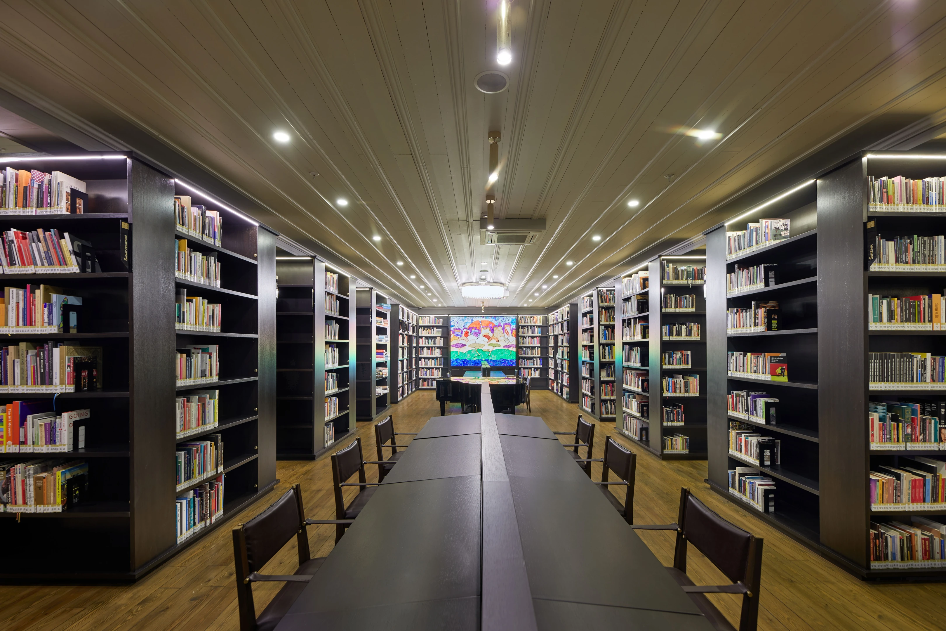 Kazlıçeşme Sanat Kütüphanesi
